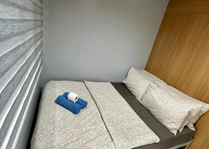 Apartment Kathys Crib At Shell Residences