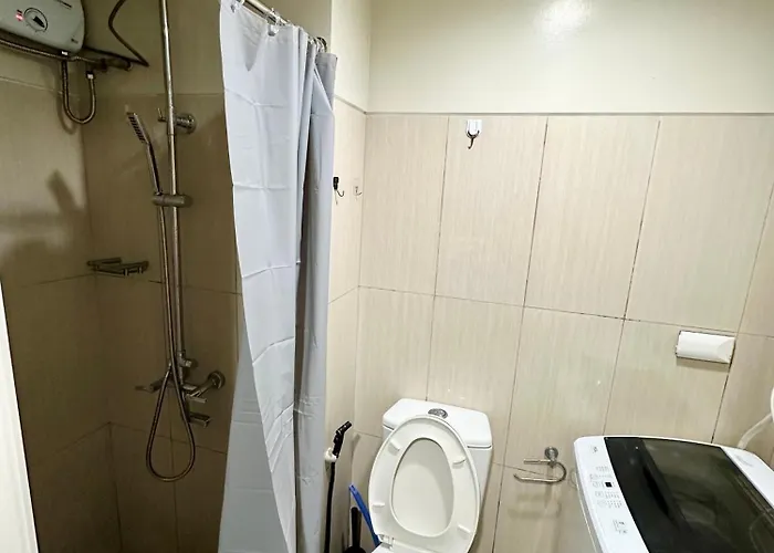 Kathys Crib At Shell Residences Apartment *